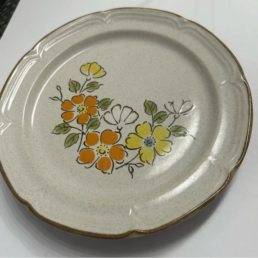 Hearthside Stoneware 2 Salad Plates Spring Garden Baroque Vintage 1970 7.5”